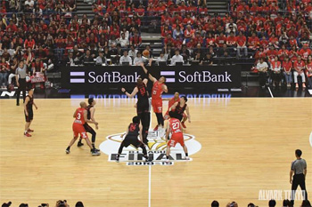 写真：アルバルク東京 2019優勝5