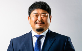 マニフレックスが、ラグビー 長谷川慎 コーチとアドバイザリー契約を締結